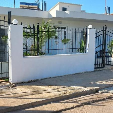 Arjan Dyli Guesthouse Ksamil Exterior photo